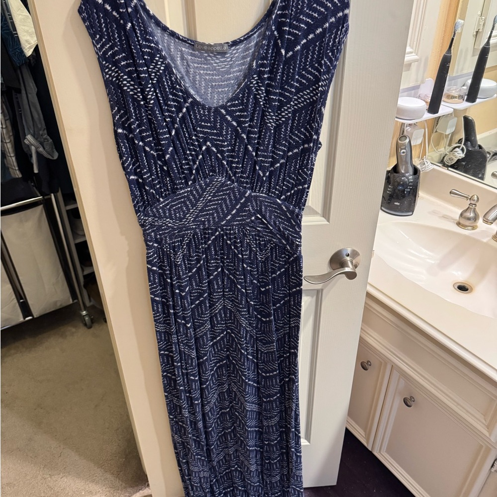 Loveappella Navy Maxi Dress with Pattern